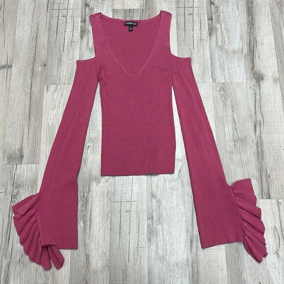 Express Classy Top - Picture 1 of 2